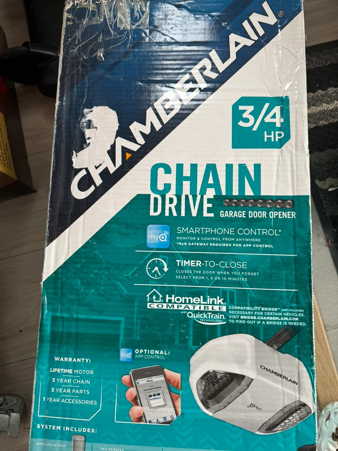 Chamberlain 3/4 HP Chain Drive Garage Door Opener