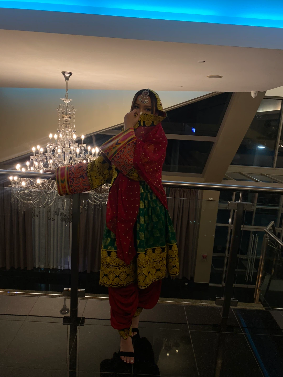 Traditional Afghan dress - photo 2