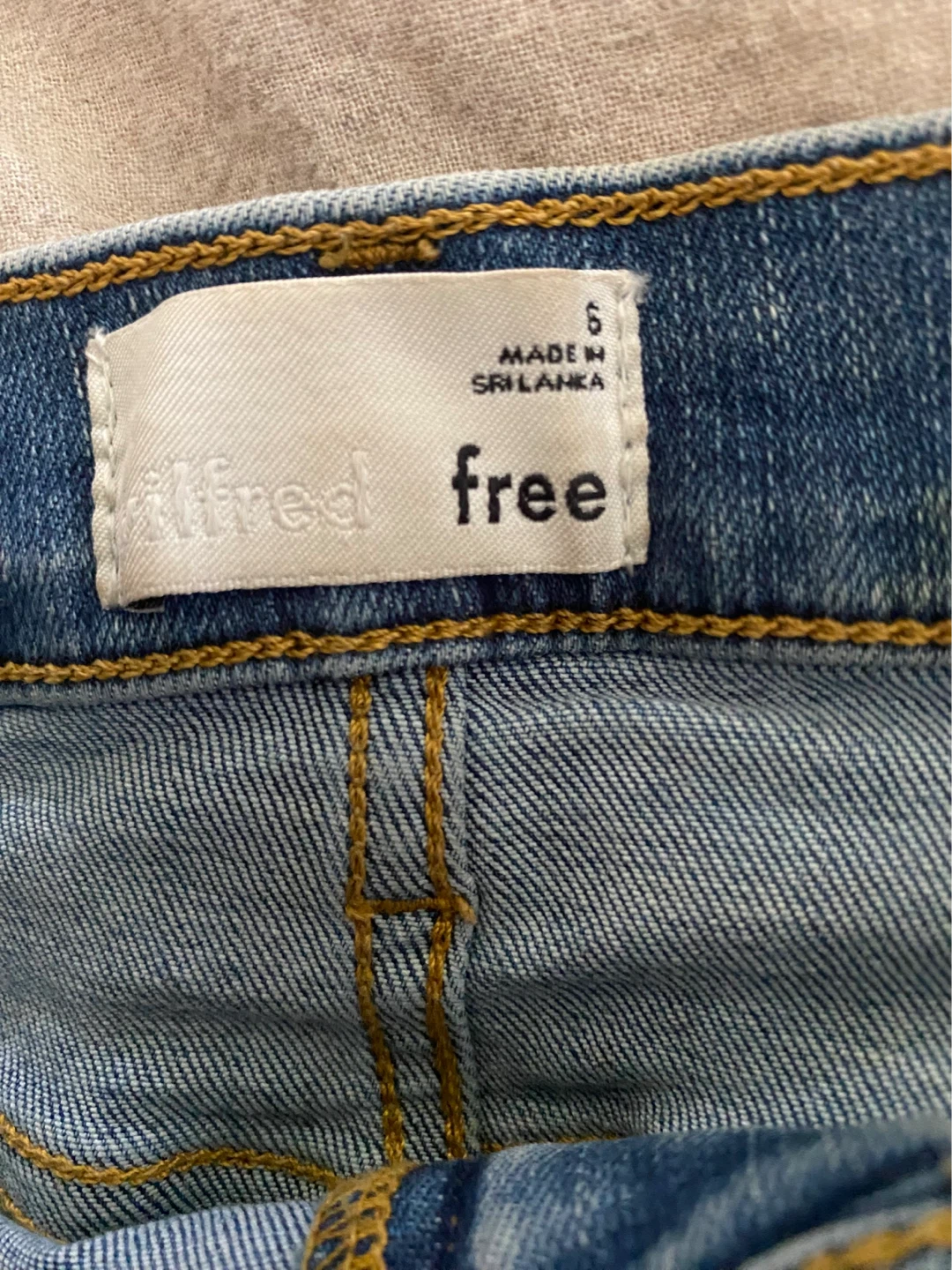 Wilfred Free Denim Skirt Size 6 - photo 2