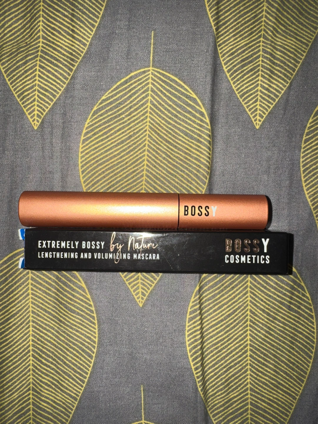Bossy Cosmetics Nature Lengthening and Volumizing Blue Mascara - photo 2