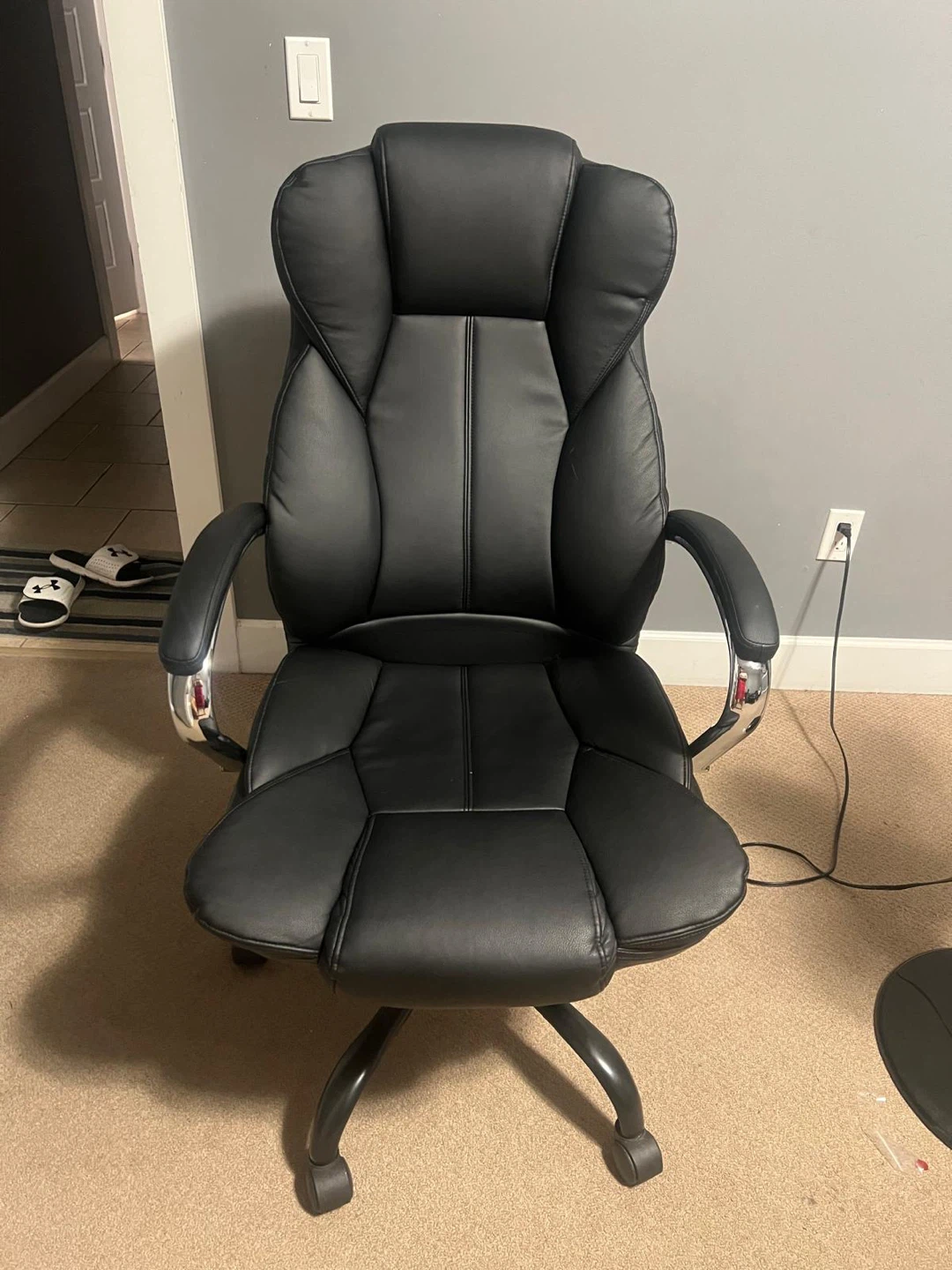 Black Executive Office Chair - photo 3