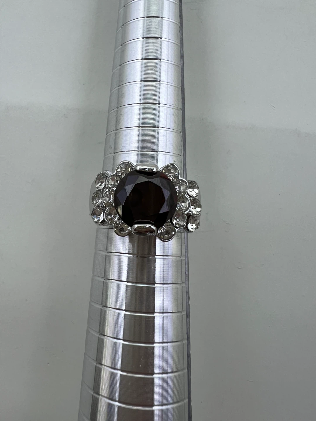 Vintage Style Cocktail Ring - photo 4