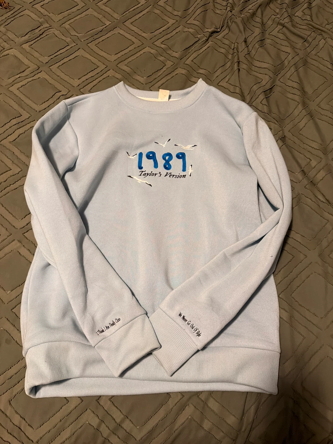 1989 Taylor’s Version Sweatshirt - Medium
