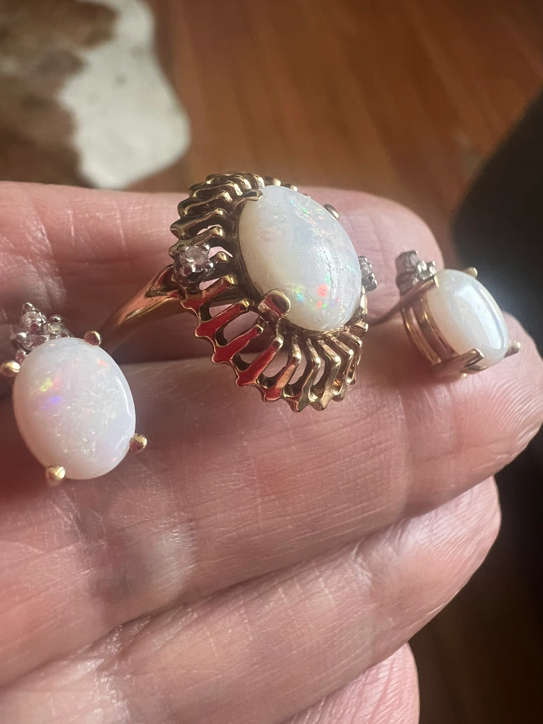 14 k Opal and Diamond Ring and 14 k Earring Set - photo 3
