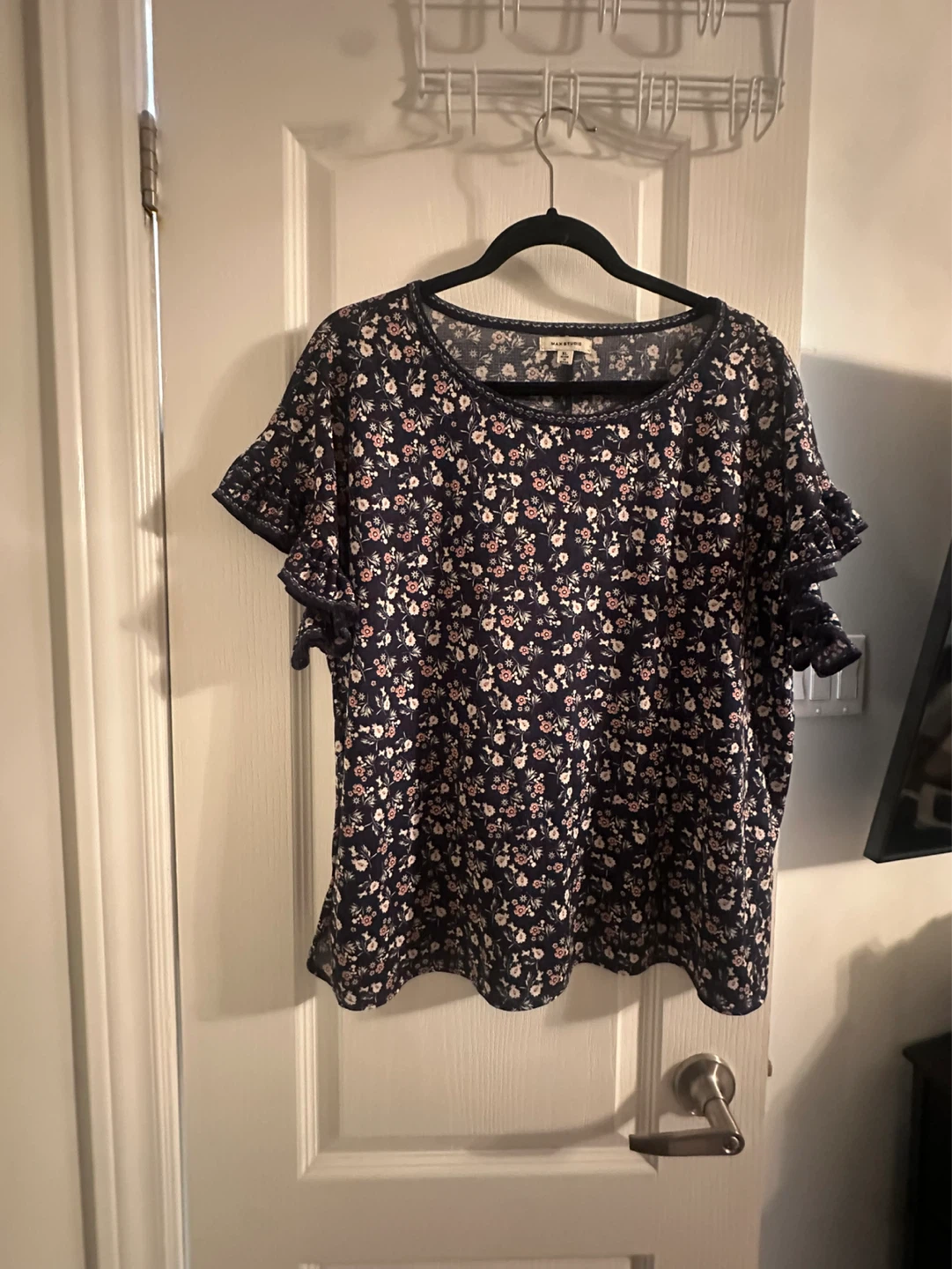 XL Max Studio Women's Floral Print Ruffle Sleeve Top - photo 2