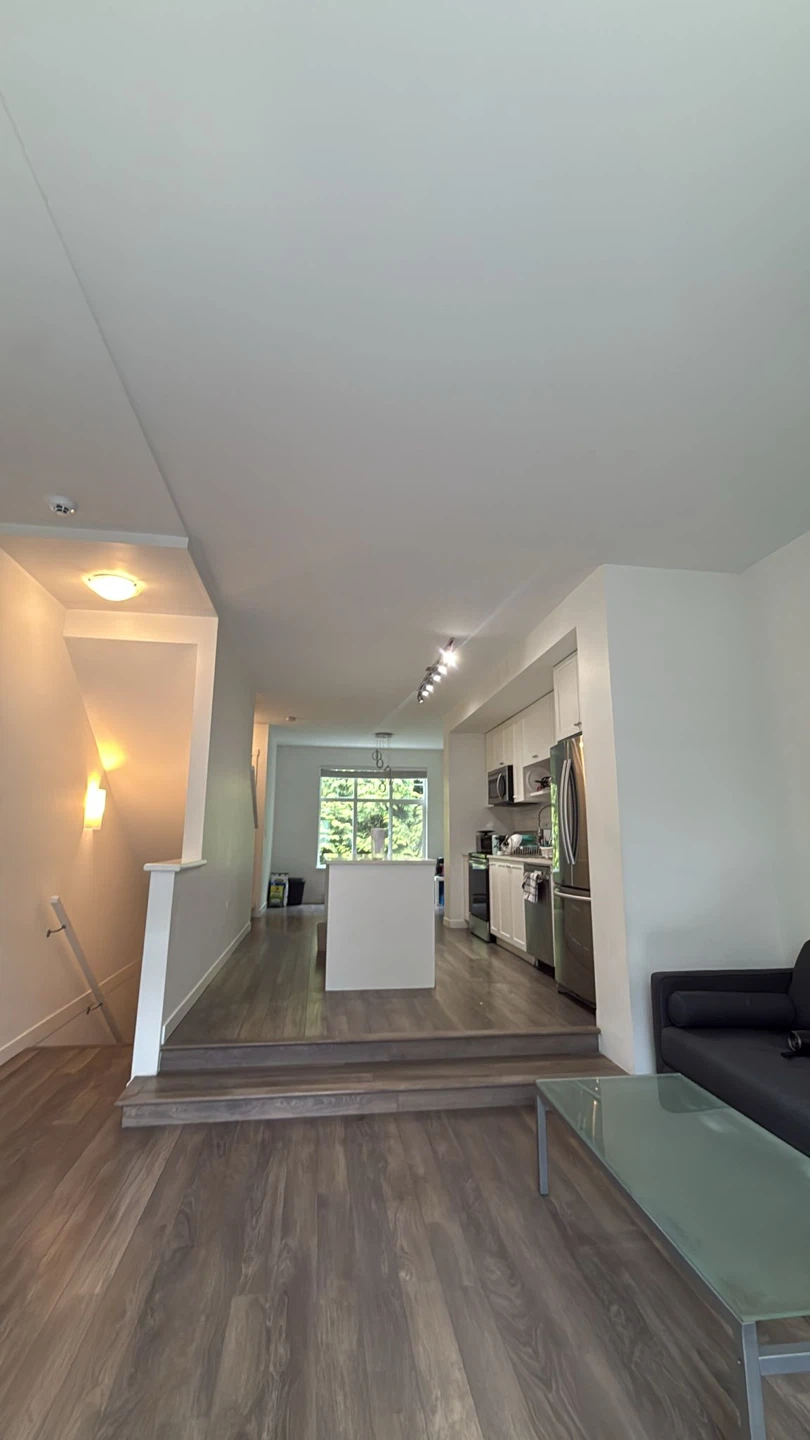Furnished Room Available for Rent - photo 3