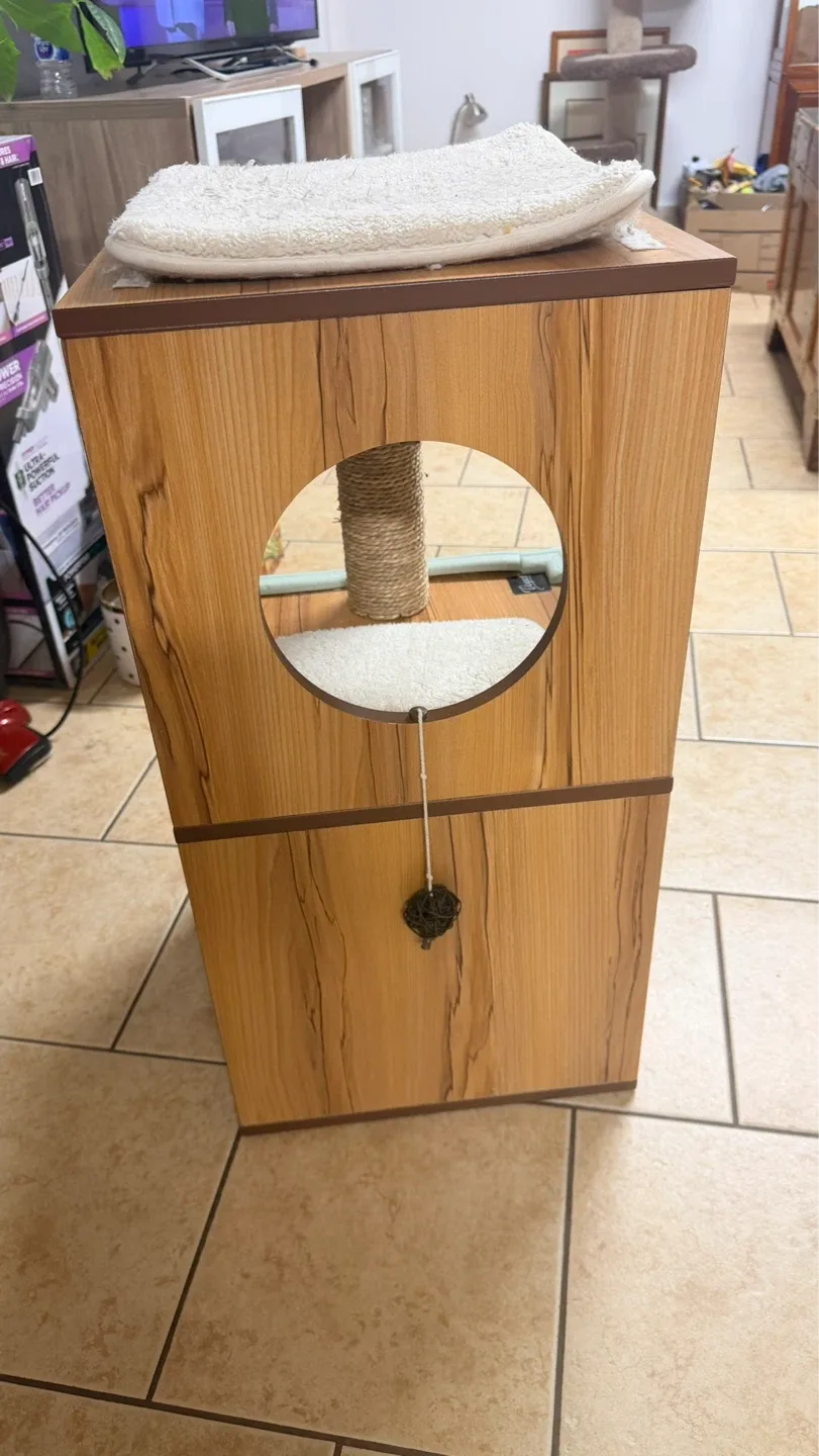 Wooden Cat Tree with Scratching Post - photo 4