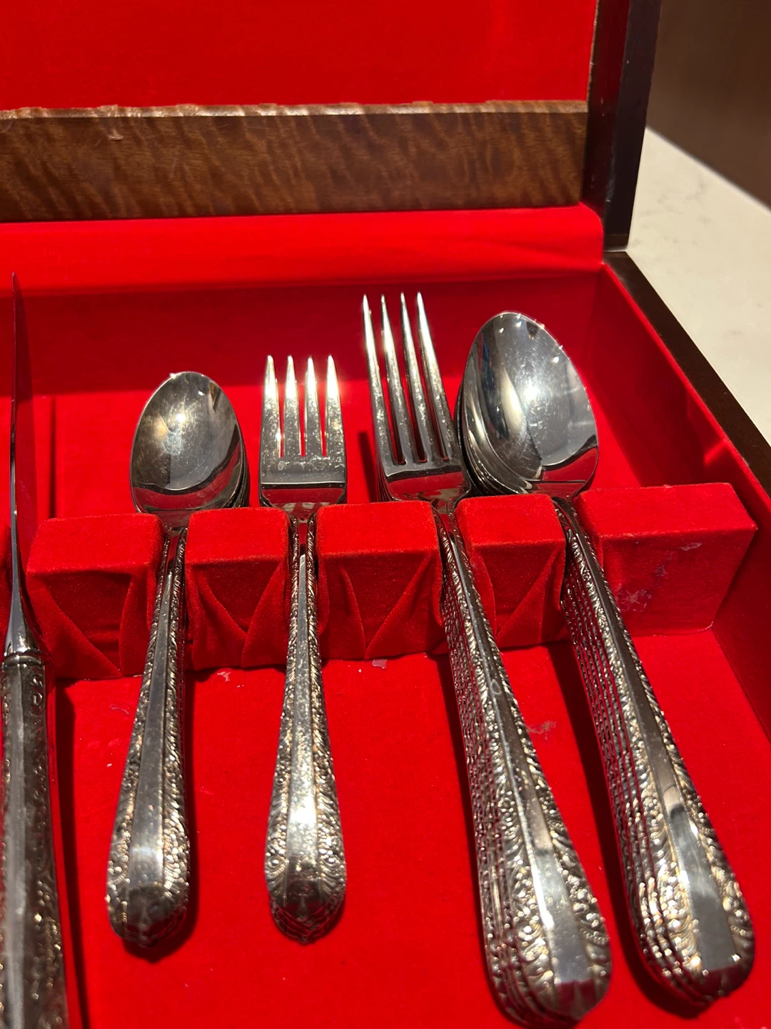 Silver Plated Flatware: “Mayflower” Pattern – 6 Place Settings - photo 3