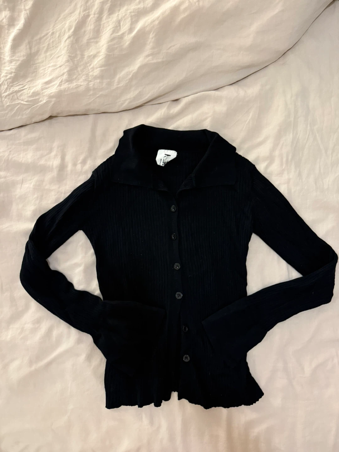Black Ribbed Button-Up Cardigan - photo 2