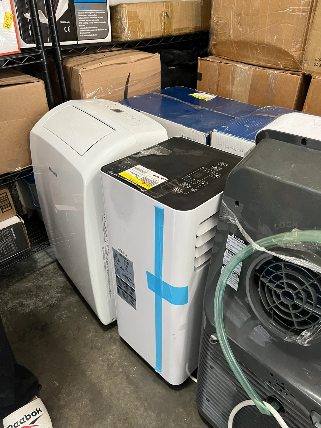 Insignia 35-Pint Dehumidifier - photo 3