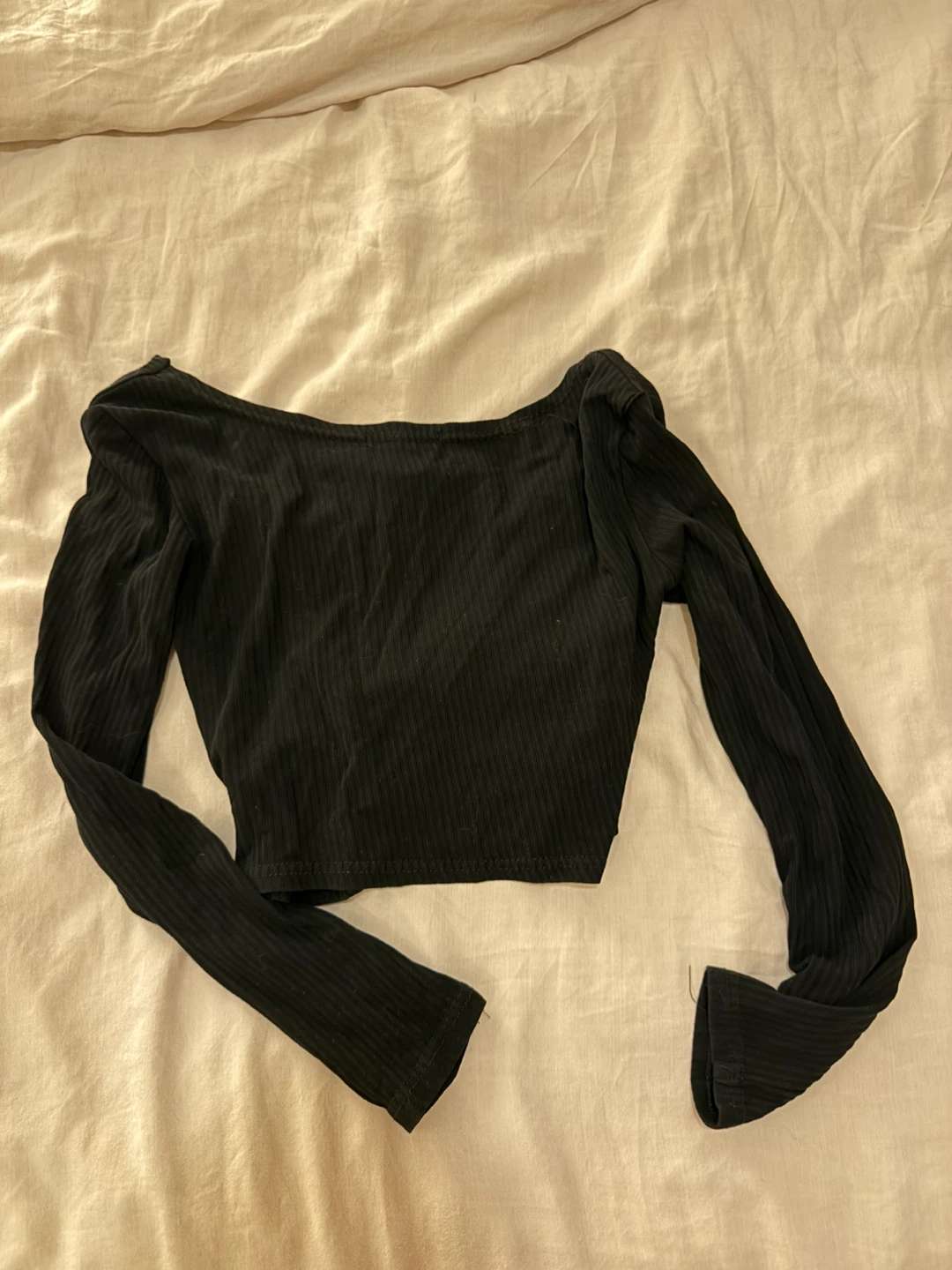 Black Ribbed Long Sleeve Crop Top - photo 2