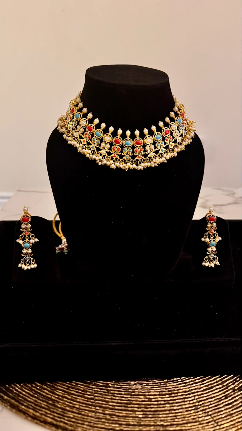 Gold-toned jadau multi coloured Choker  Set