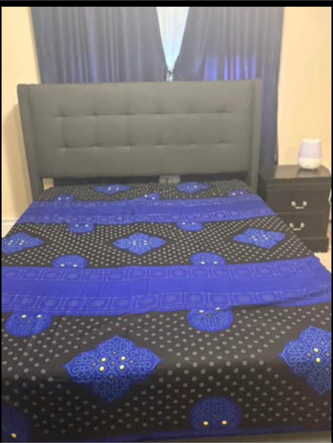 Queen size Bed Frame with Tufted Headboard - photo 3