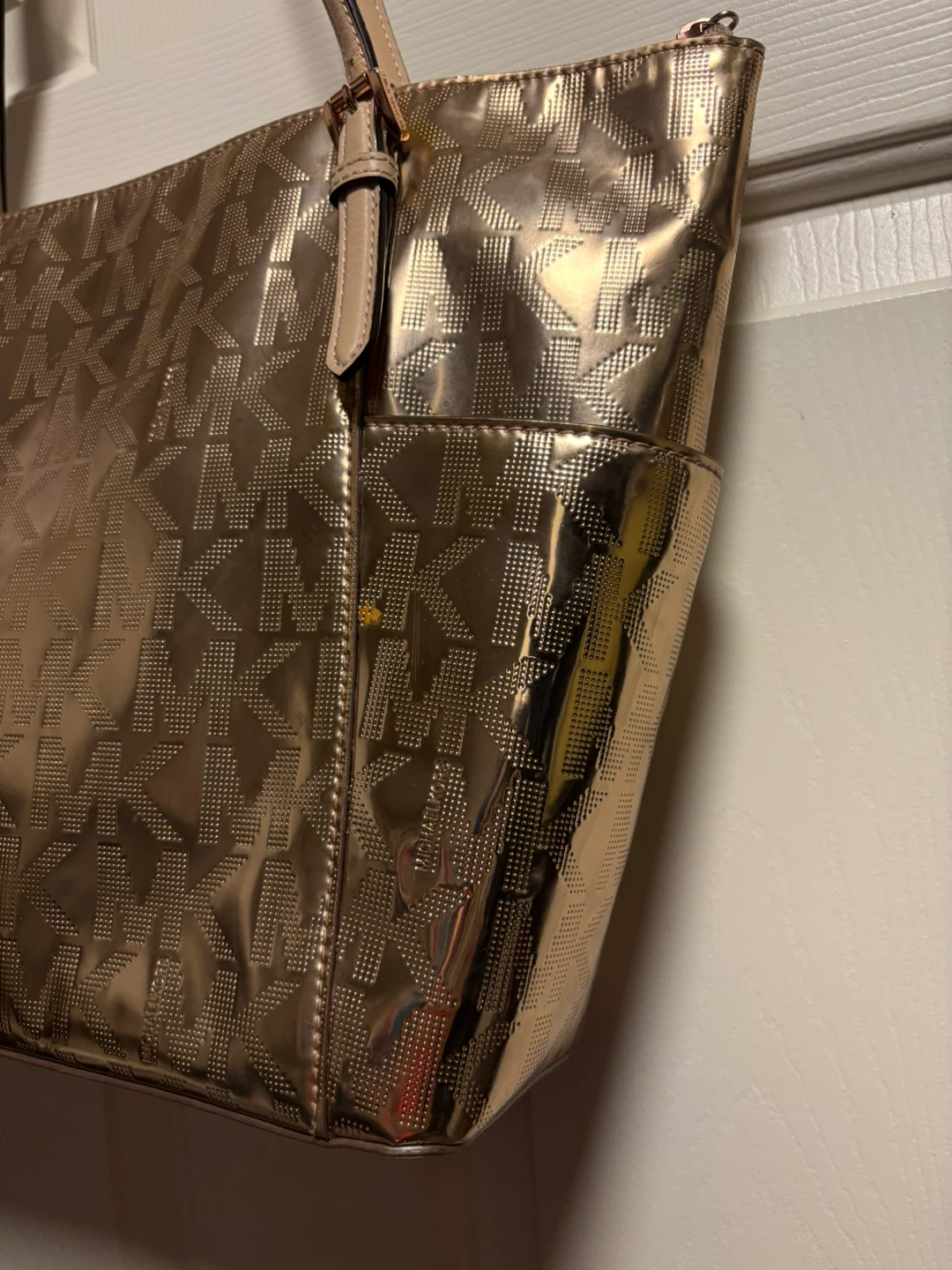 Michael Kors Rose Gold Metallic Tote Bag - photo 4