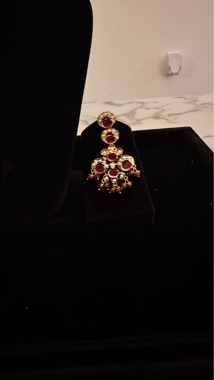Ruby jadau necklace and earrings set with red stones - photo 3