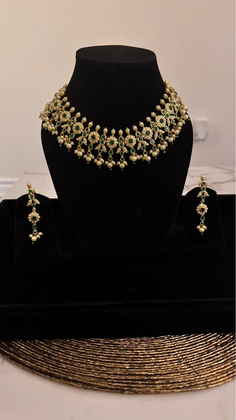 Jadau  Necklace and Earring Set with Green Stones and Pearls