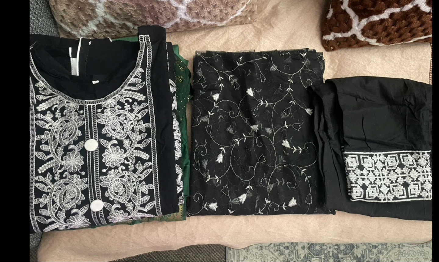 Green and Black Embroidered Salwar Kameez Outfits - photo 3