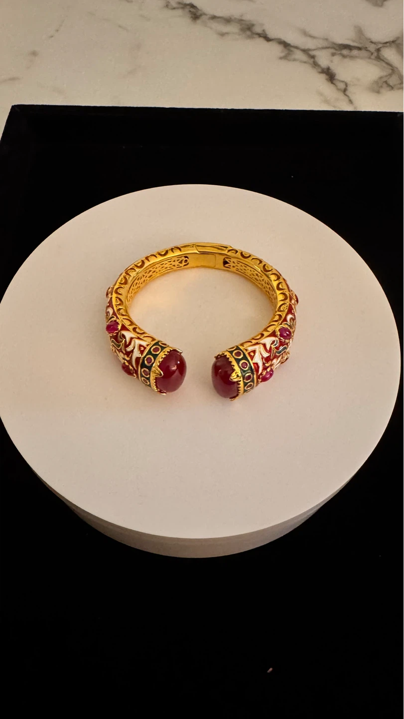 Gold Tone white gold plated Cuff Bracelet with Red Stones - photo 2