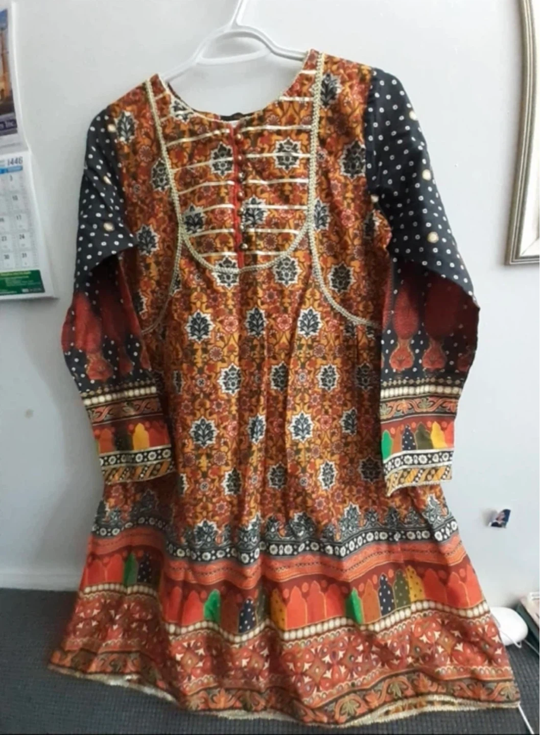 Embroidered Lehenga Choli Set with Dupatta - photo 5