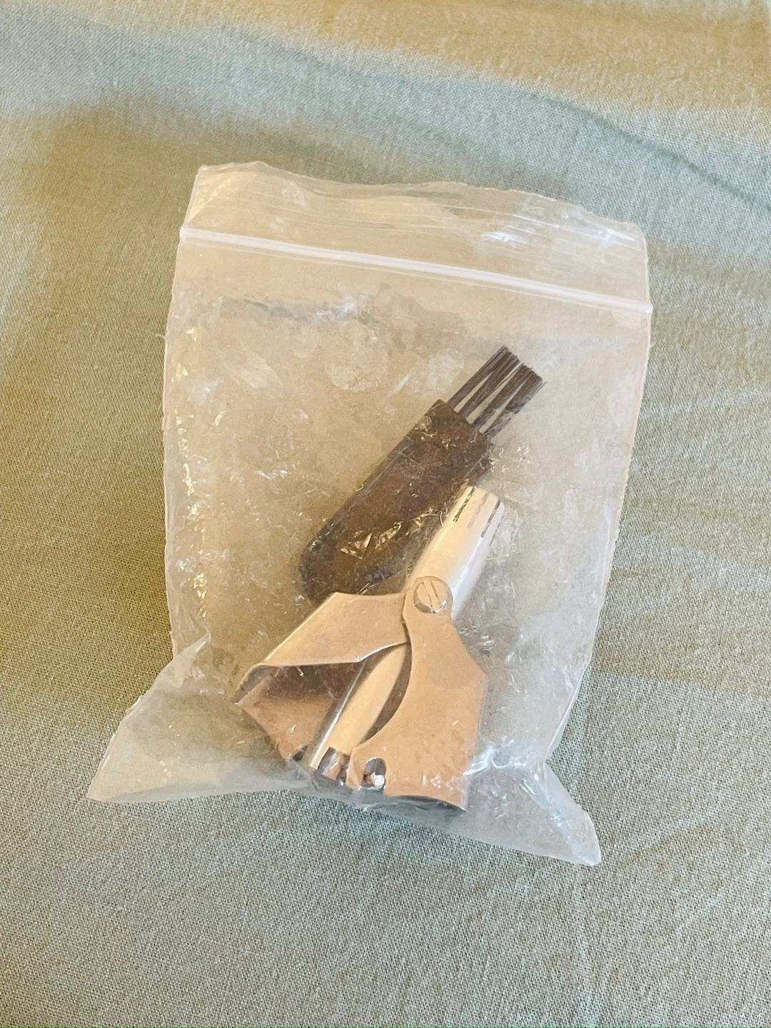 Nose Hair Trimmer with Cleaning Brush - photo 4