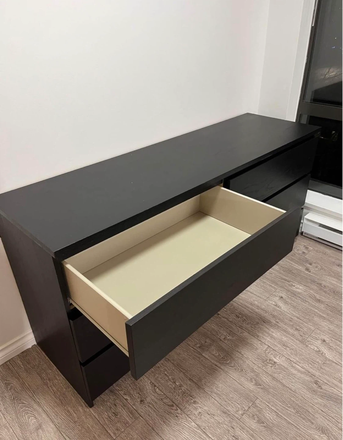 Ikea like new 6 drawer dresser *Free delivery - photo 2