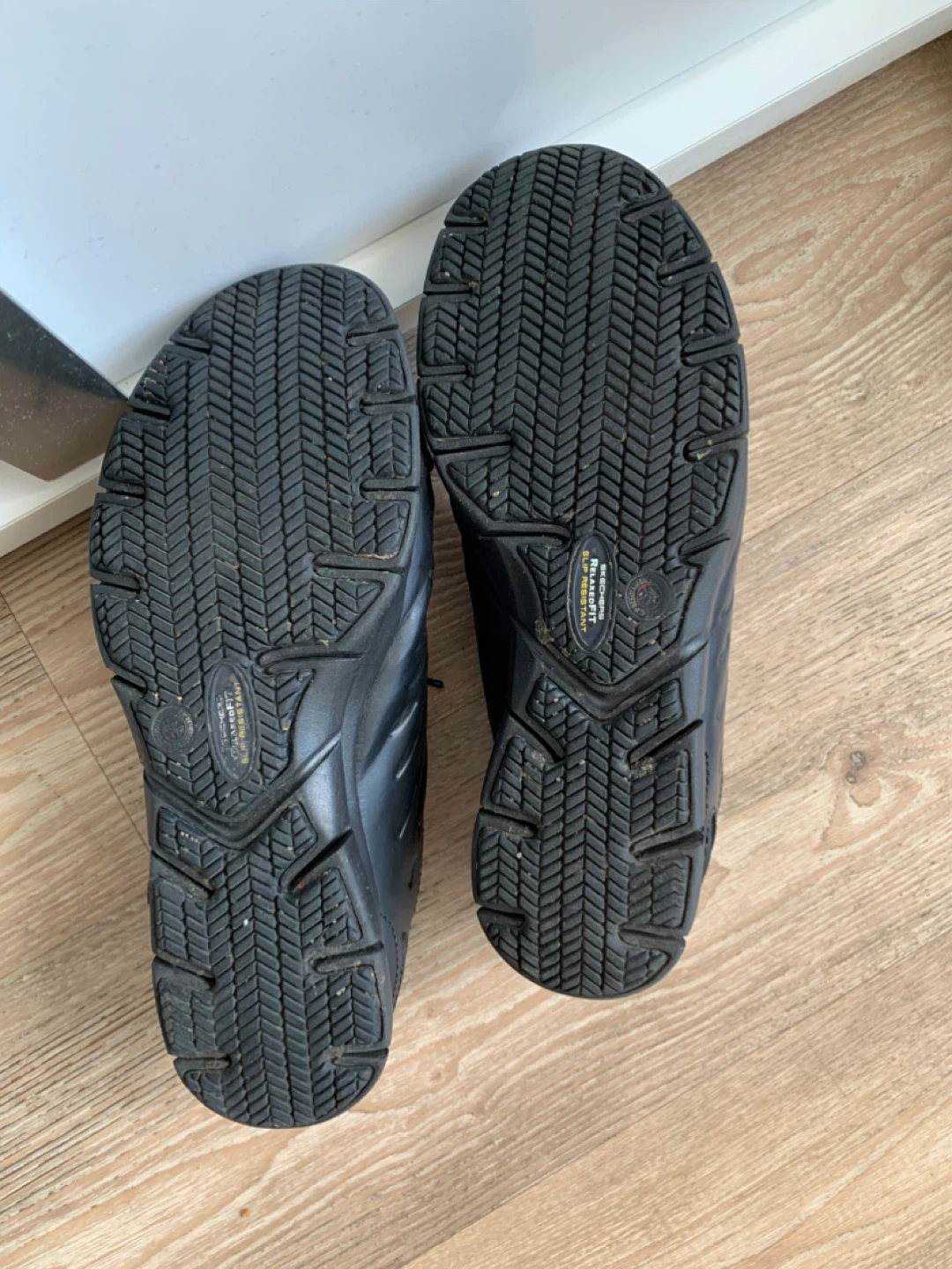 Skechers Relaxed Fit Slip Resistant Black Shoes - photo 2