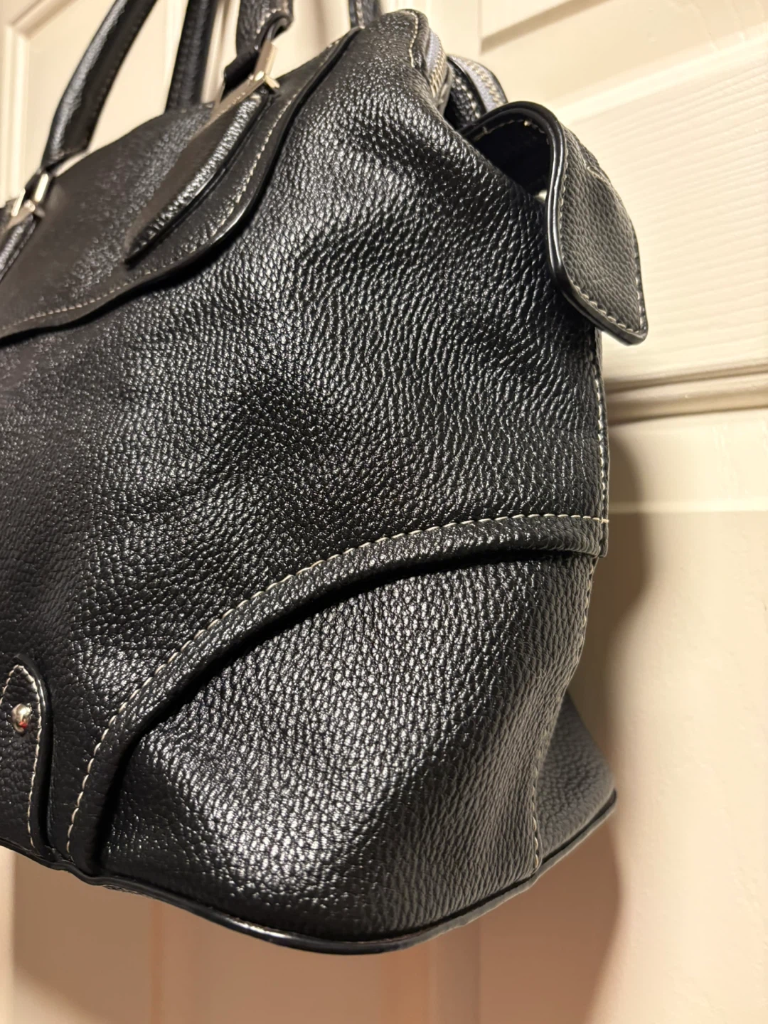 London Fog Black Leather Satchel Handbag - photo 2