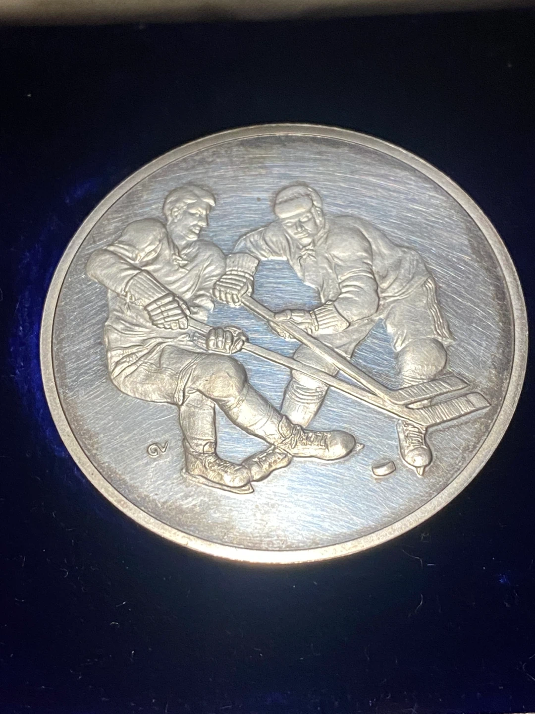 1972 Canada vs USSR Hockey Commemorative Silver Coin - photo 2