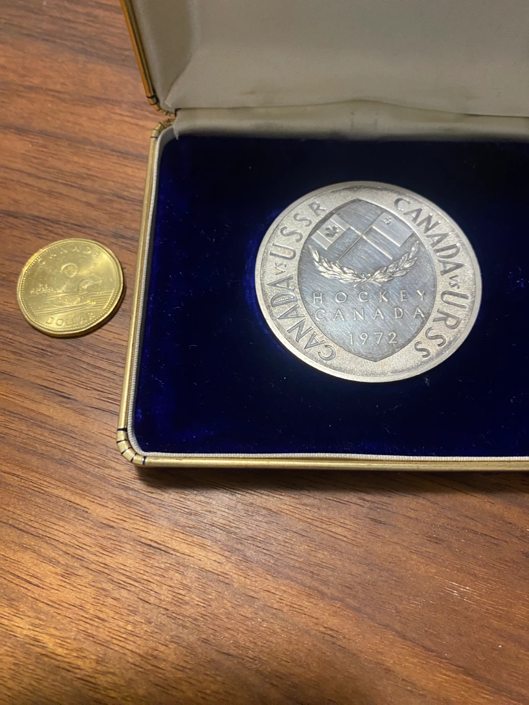 1972 Canada vs USSR Hockey Commemorative Silver Coin - photo 3