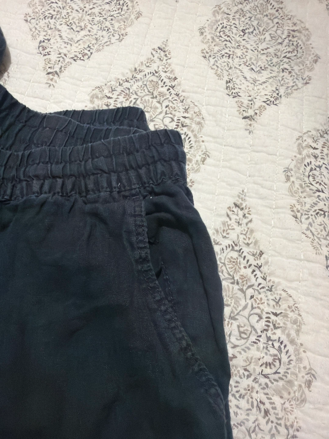 H&M Elastic Waist Pants - Medium - photo 5