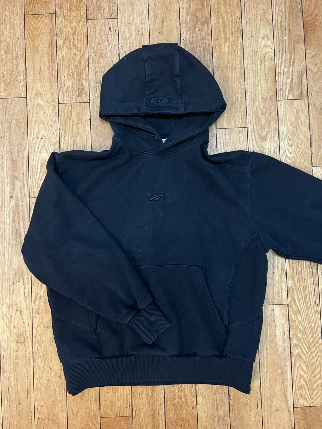 Reebok Black Hoodie - size L