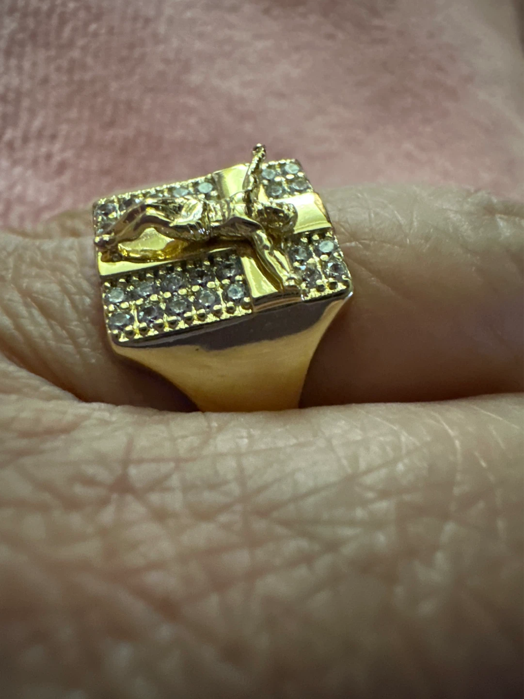 Gold Tone Jesus Crucifix Ring with Rhinestones - photo 2