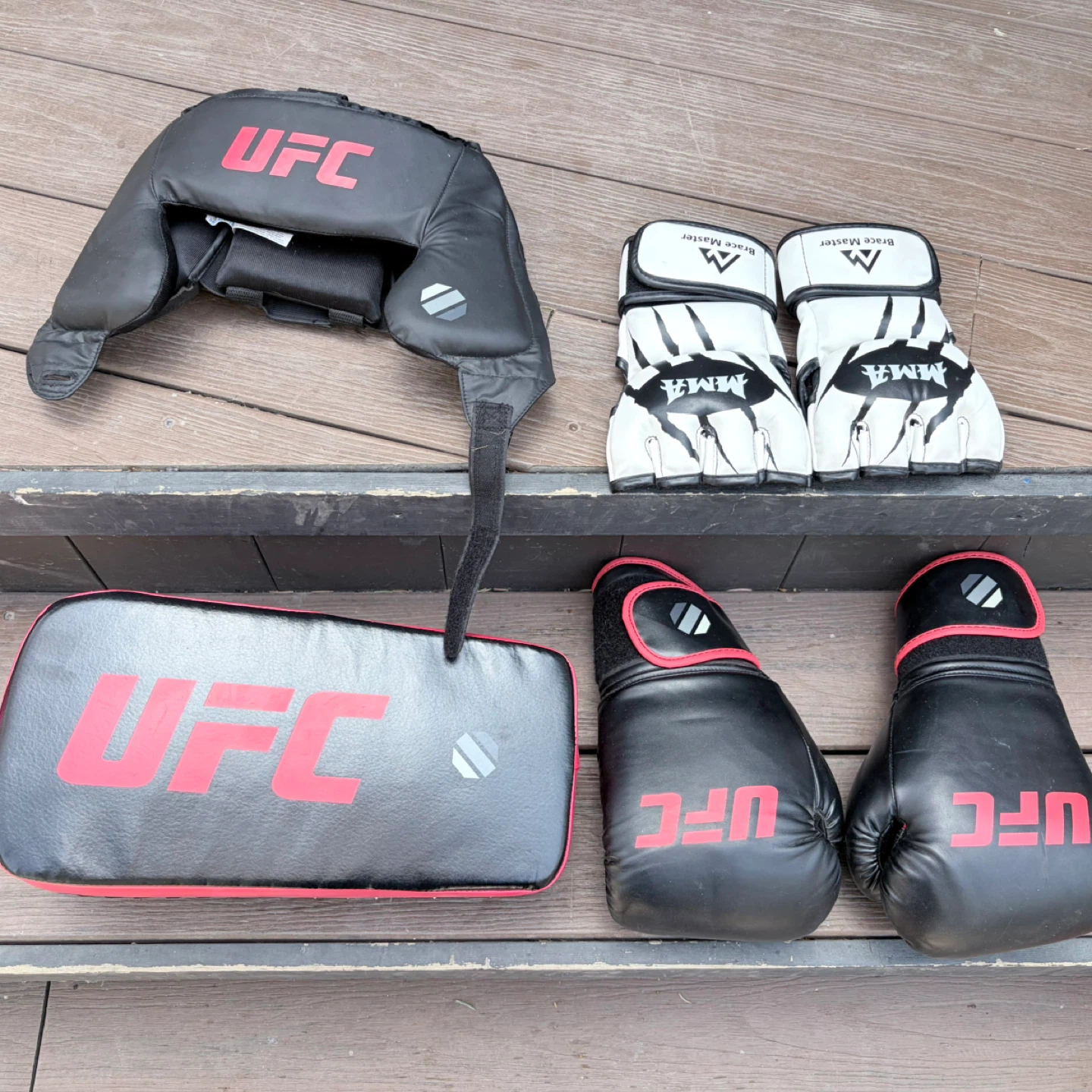 UFC and Brace Master MMA BRAND NEW Gear Set