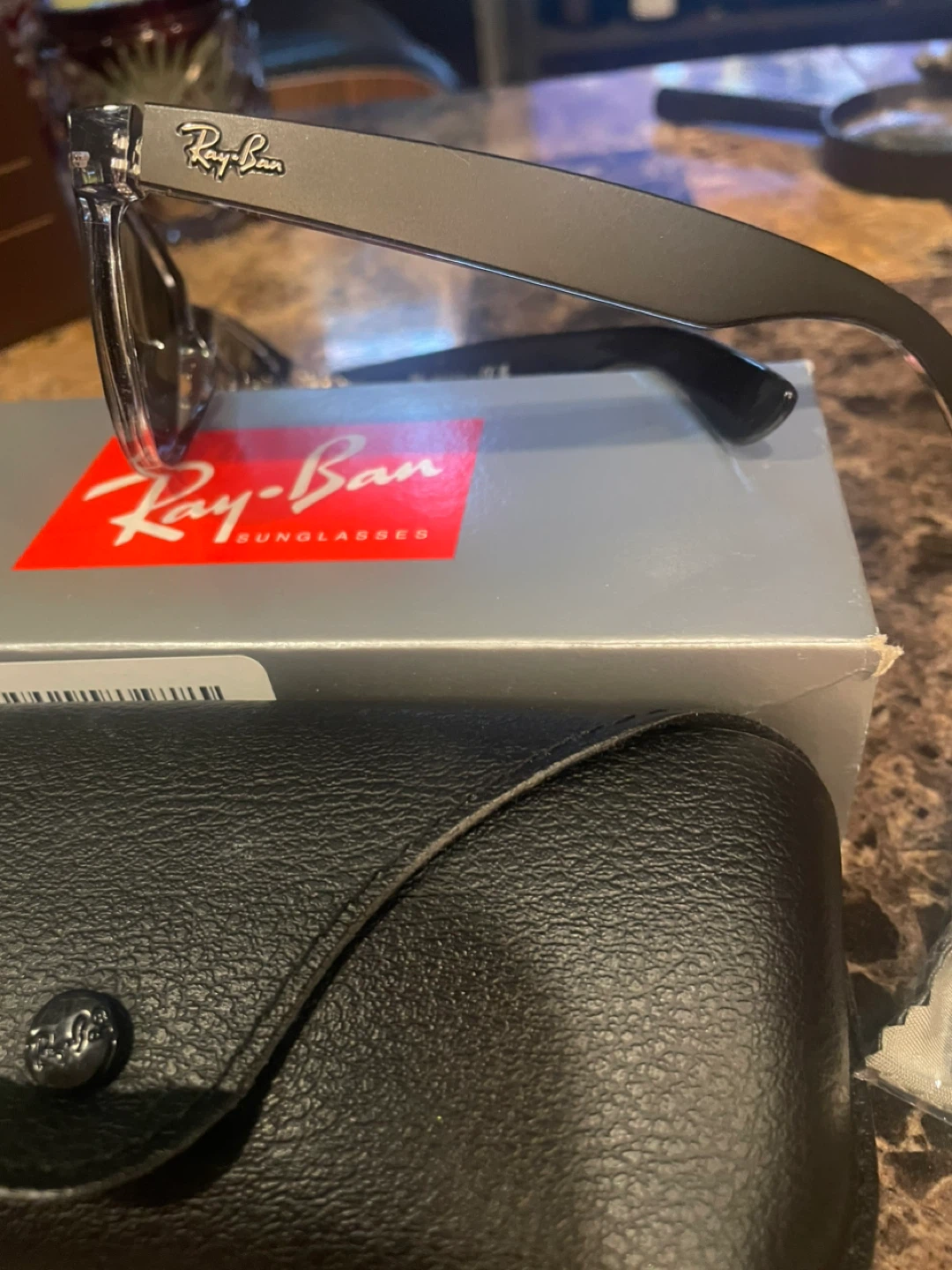 Ray-Ban Wayfarer Sunglasses - photo 3