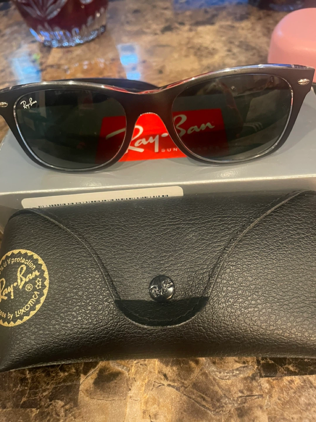 Ray-Ban Wayfarer Sunglasses - photo 2