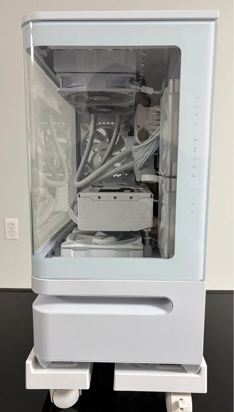Custom AMD Gaming PC 9800X3D RX9070XT - photo 2