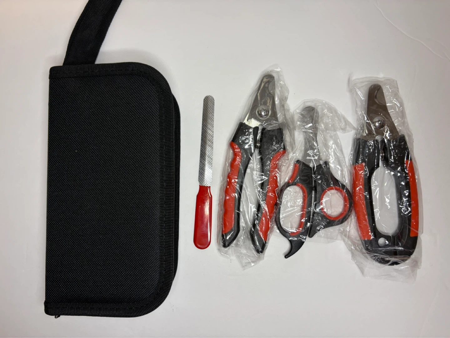 New Professional Pet / Dog Nail Grooming Kit with Case