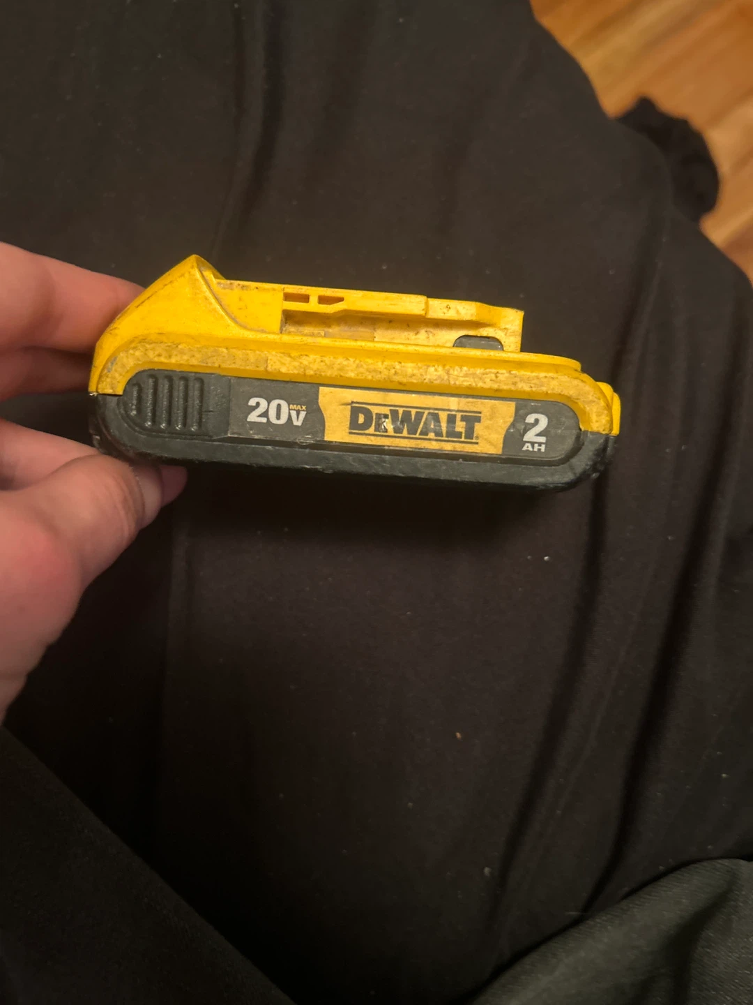 DEWALT 20V MAX 2.0 Ah Lithium Ion Battery