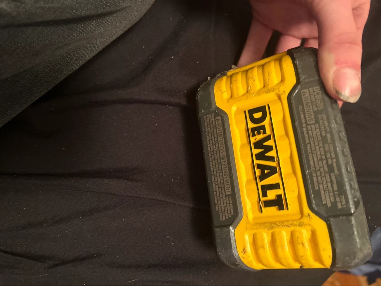 DeWalt FlexVolt 9.0 Ah Lithium-Ion Battery - photo 2