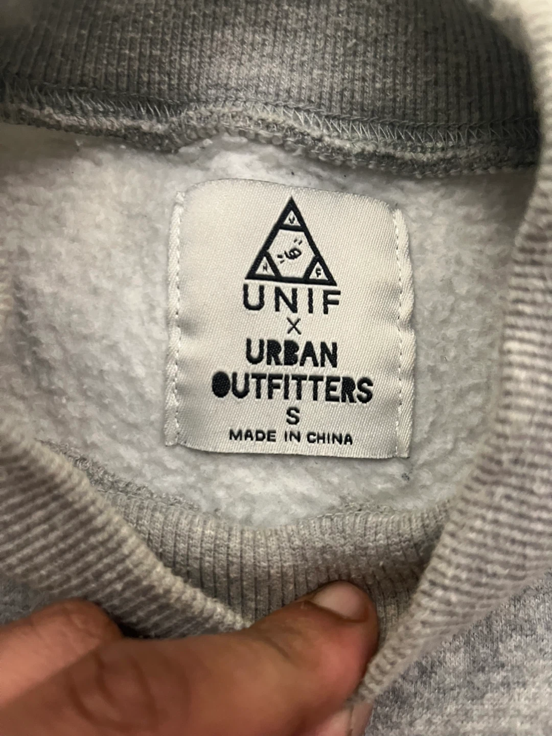 Urban Outfitters Grey Crewneck Sz S - photo 2