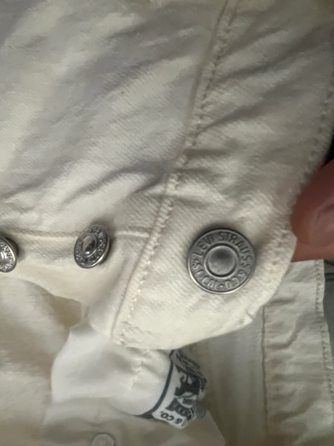 Levi's 501 White Denim Shorts - photo 5
