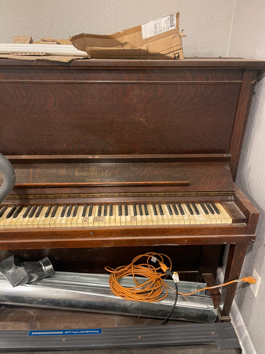 Heintzman & Co. Piano - photo 3