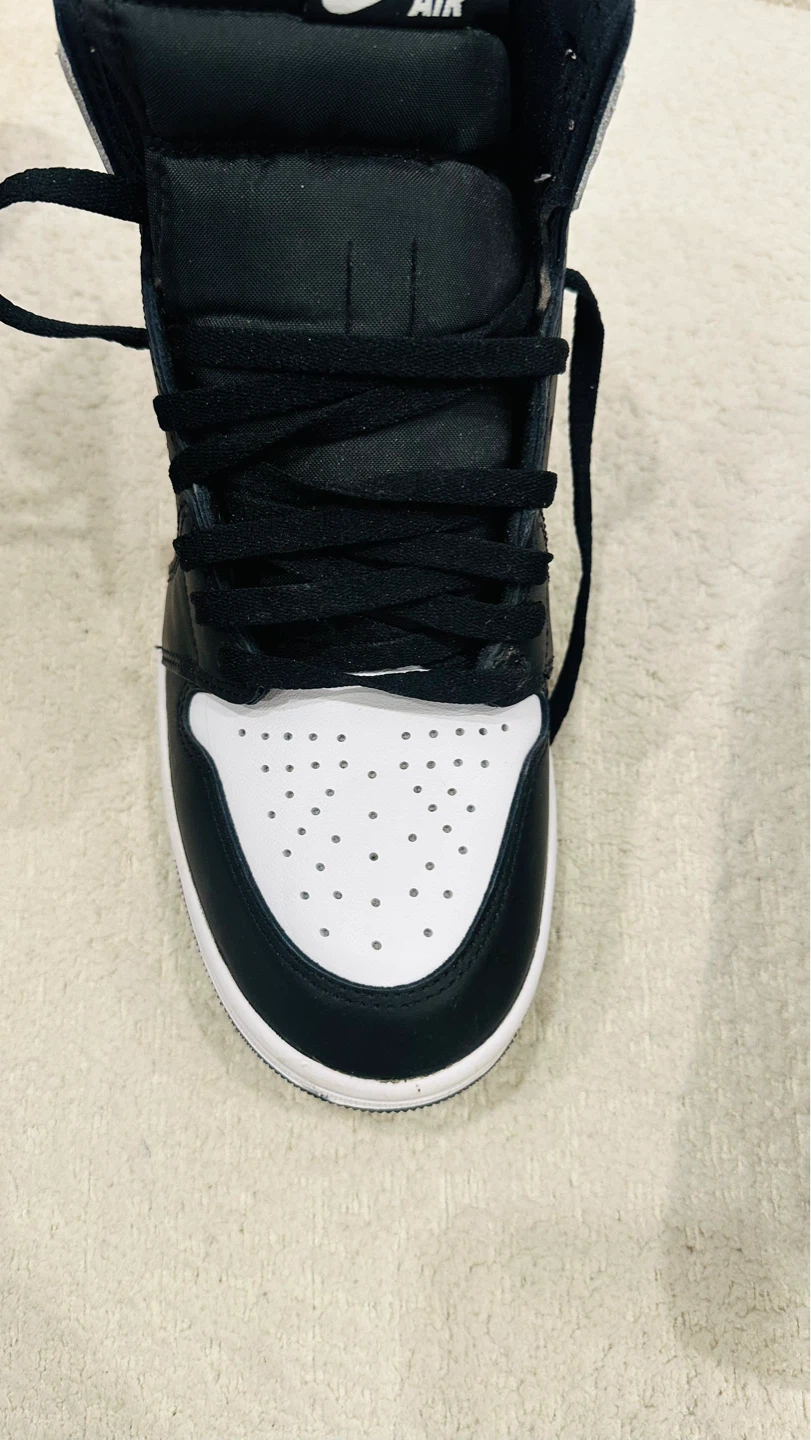 Nike Air Jordan 1 Retro High OG Black/White Size 10 - photo 5