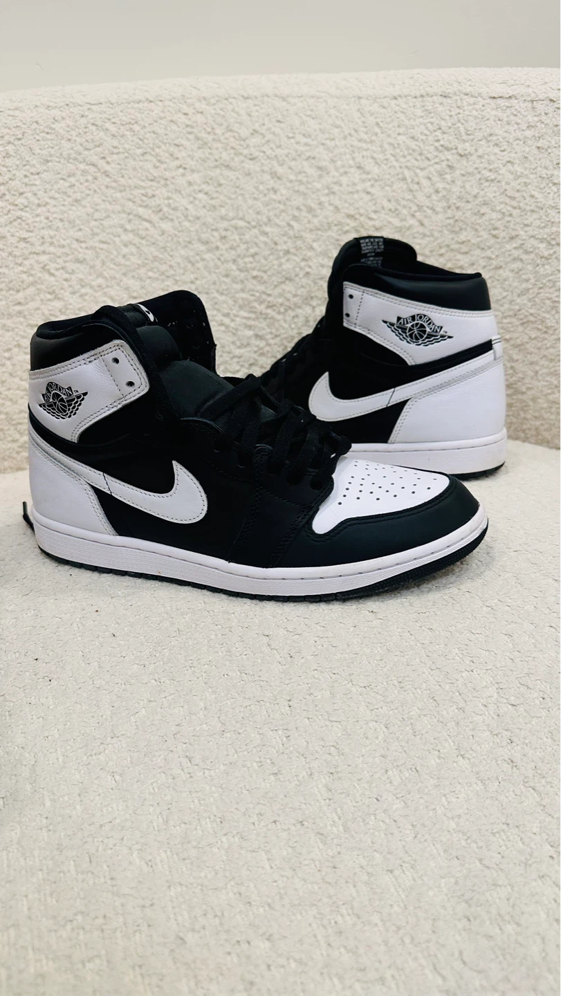 Nike Air Jordan 1 Retro High OG Black/White Size 10