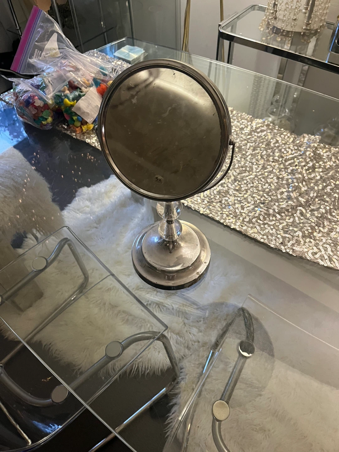 Tabletop Magnifying Mirror