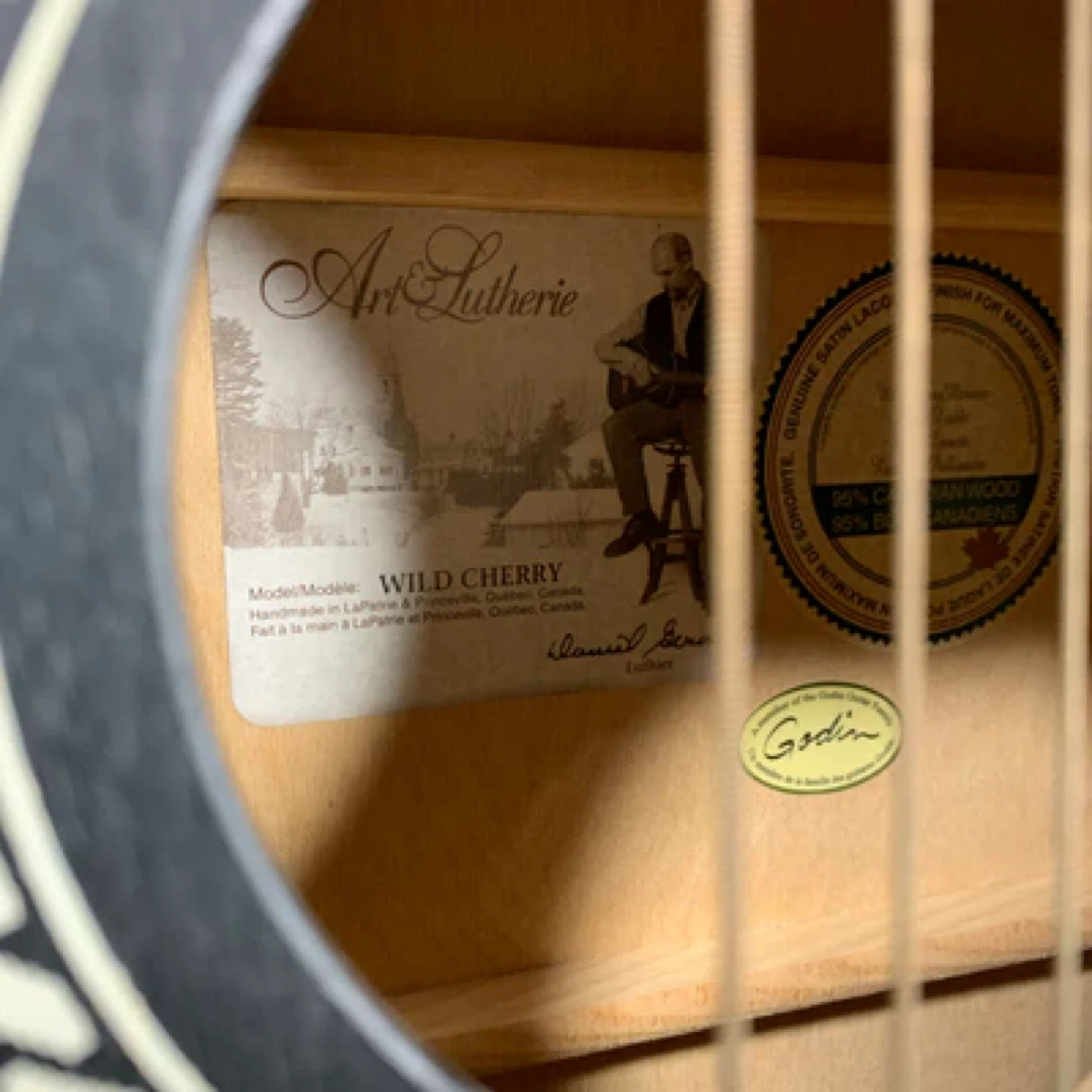 Art & Lutherie Wild Cherry Acoustic Guitar - photo 4