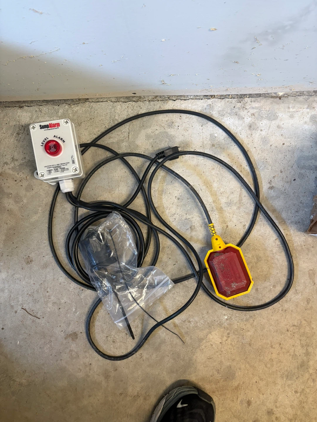 SumpAlarm Level Alarm with Float Switch