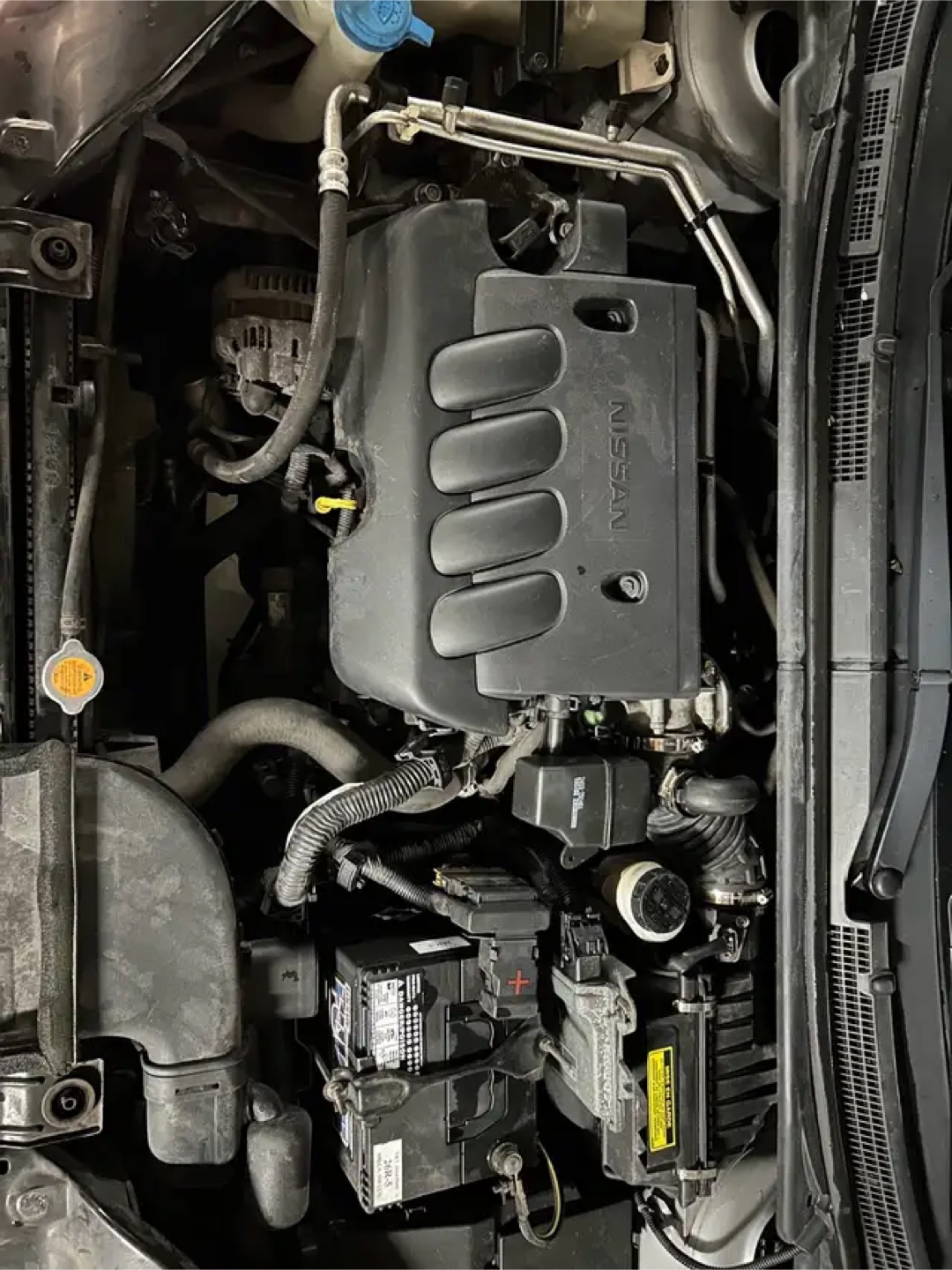 2011 Nissan Sentra, Driven 170K Kilometers. Automatic - photo 5