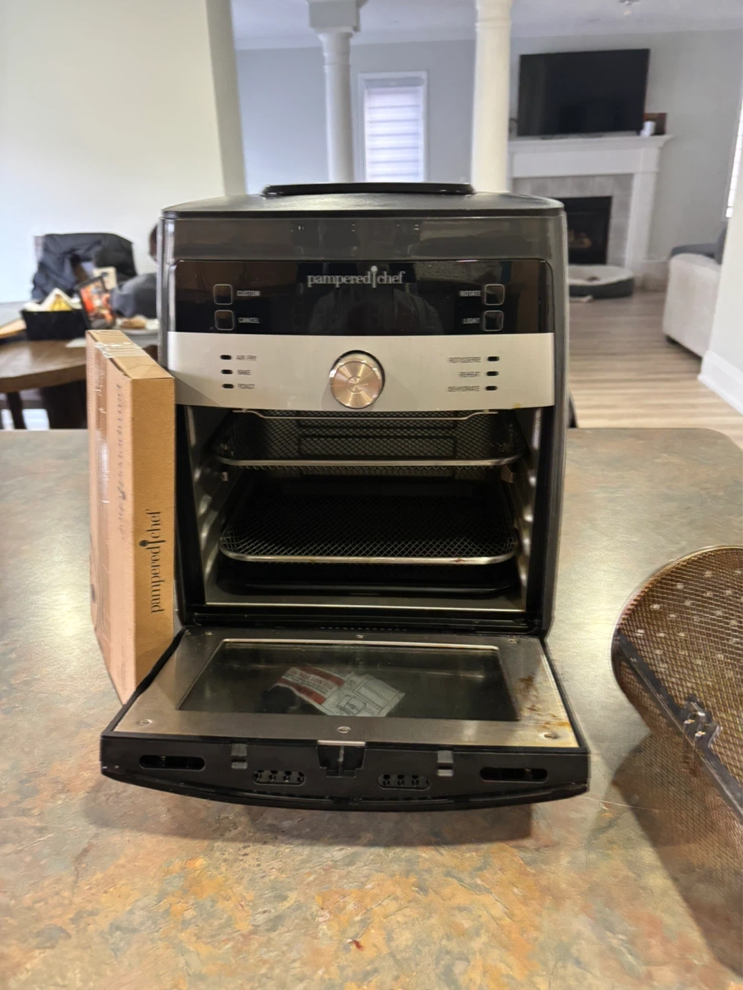 Pampered Chef Deluxe Air Fryer - photo 4