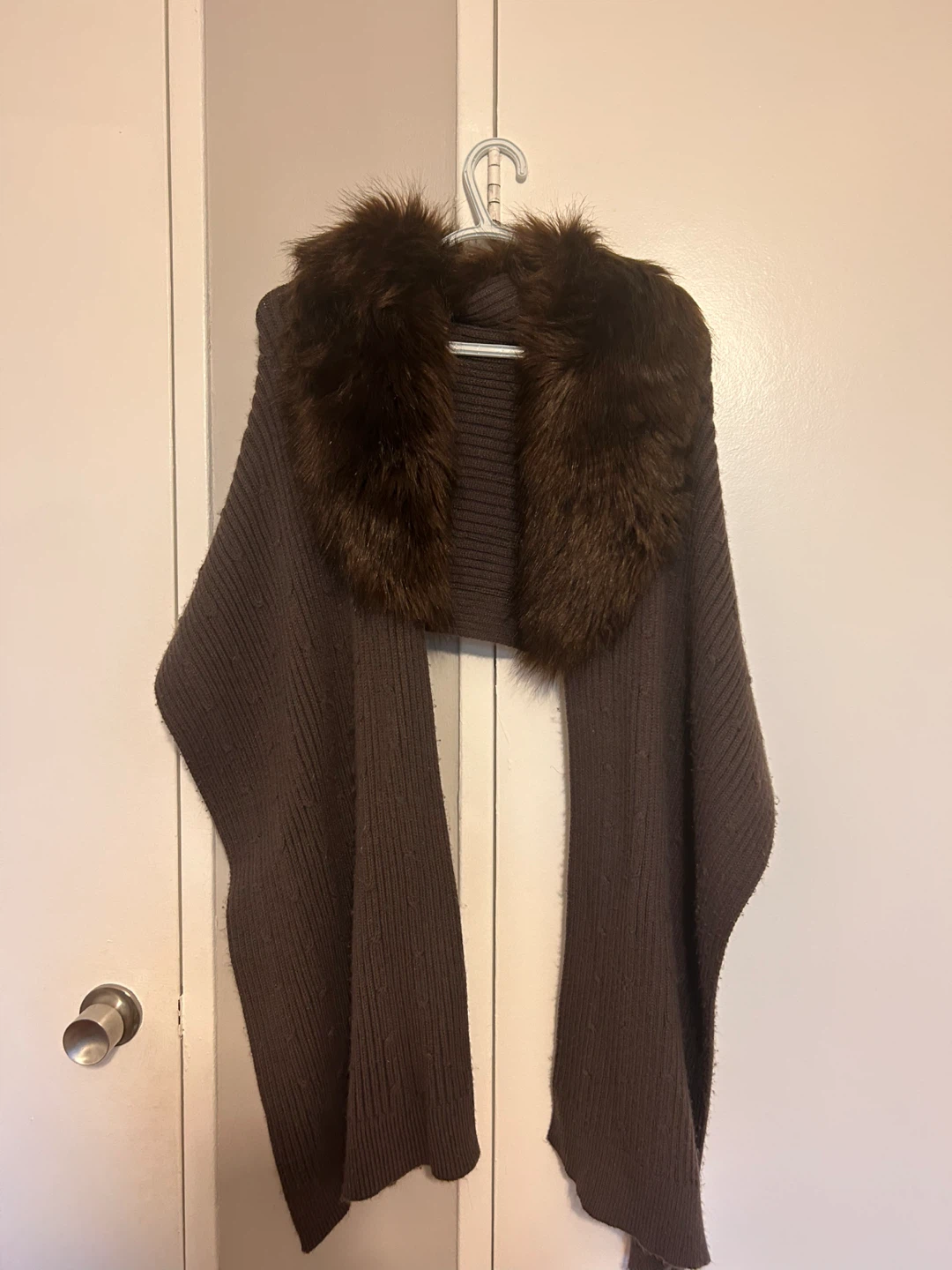 Brown Knit Scarf with Fur Collar
